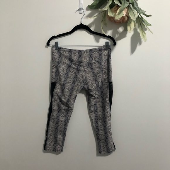 Mesh Panel Snake Print Onzie Crop - Picture 12 of 12